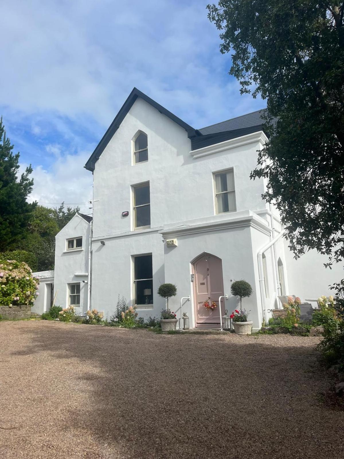 Lynwood House Bed & Breakfast Cobh Exterior photo
